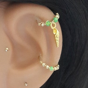 Aro de cartílago de concha de mar relleno de oro, Aro de hélice de ópalo kiwi de 2-3 mm, Piercing para la parte superior de la oreja, Colgante de concha de mar para la oreja, 16G 18G 20G 22G, Joyería náutica