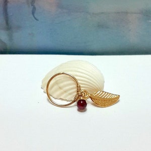 Tiny Garnet 2-3mm Gold Leaf Hoop,Silver Helix Earring,Gold Leaf Hoop,Tiny Tragus Ring,22G 20G 18G 16G 14G ,January's Birthstone