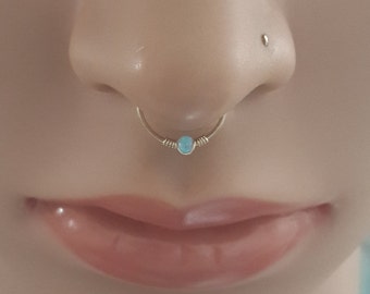 Hellblauer Opal 2 mm Septum Ring, 14k Gold Filled Nase Hoop, 24-20 gauge, Geschenk