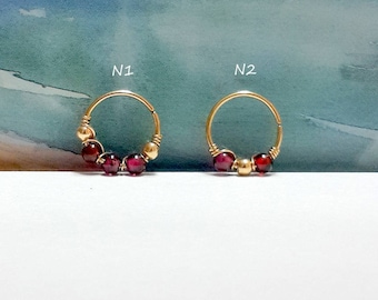 Anillo de tabique de granate de oro: Aro de caracola Boho Daith