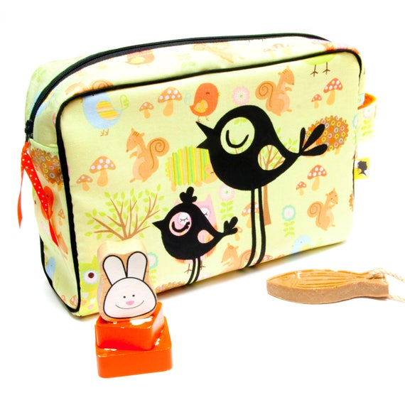 Trousse De Toilette Bebe Enfant Fait Main Cadeau De Etsy Trousse De Toilette Bebe Enfant Fait Main Cadeau De Etsy