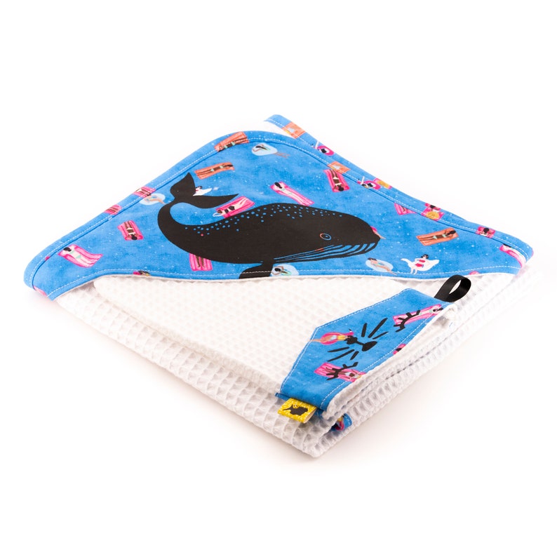 Hooded towel for baby, with its matching glove,illustrated kawaï ice cream, white fabric with ice creams, for baby as a birth gift, 75x75 cm image 2