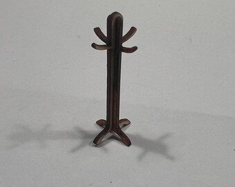 New, 1:48 Coat/Hat Stand Kit to make your own.