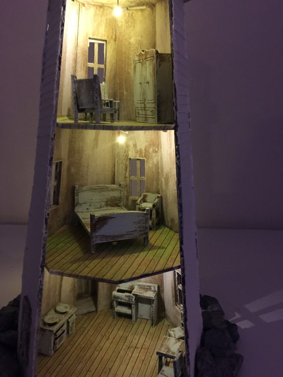 1:48 Lighthouse Interior Furniture Kit for Collectors. 