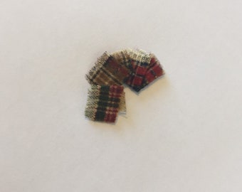 1:48 One Checked Picnic Rug. Completed item for Collectors.