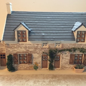 1:48 Maison de Campagne Kit.