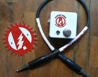 Alchemy Audio Built Strymon Favorite Preset Switch + Cable TRS de un pie