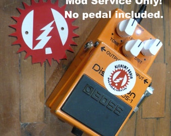 ¡Modifica tu Boss DS-1 Distortion (Synth Fuzz)! Solo servicio de modificación (sin pedal). Alchemy Audio.