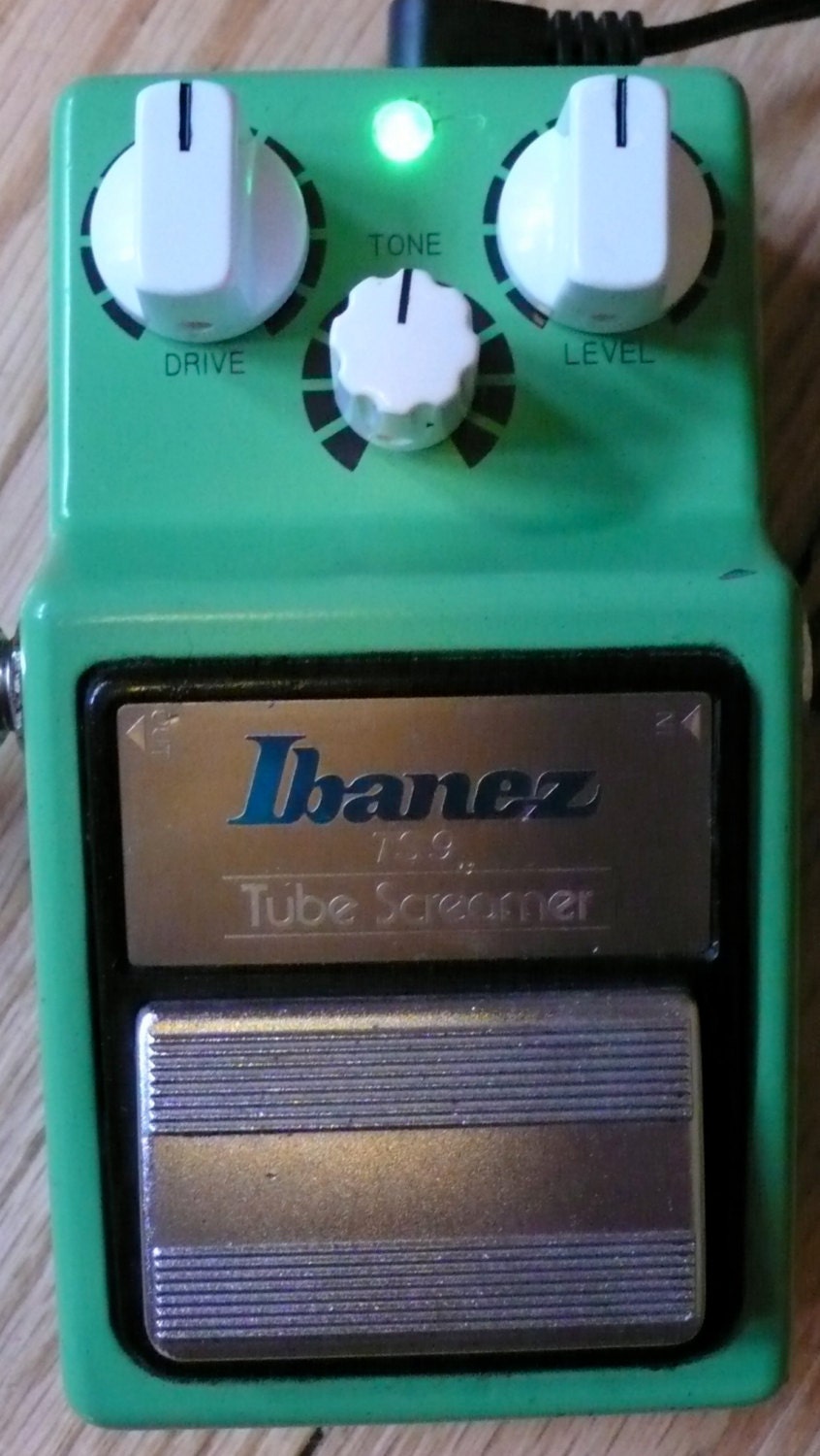 Modify Your Ibanez TS9 Tube Screamer Guitar Pedal + Upgrades