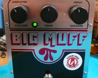 Modificar su Electro-Harmonix Big Muff Fuzz con actualizaciones alquimia Audio modificacion.