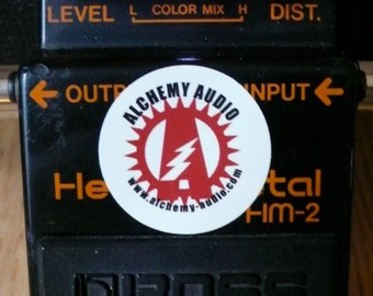 ¡Modifica tu distorsión Boss HM-2 con mejoras! ¡Solo servicio Mod! Servicio de modificación de pedales de audio Alchemy.