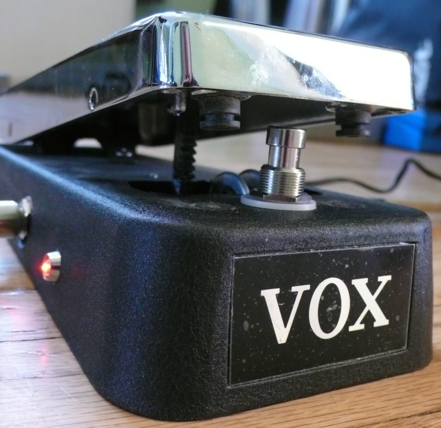 マキシスウォッチ good morning Modify Your Vox V847 Wah Guitar Effects Pedal With Upgrades