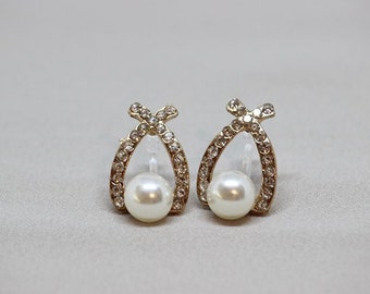 Invisible Clip on earring, Non Pierced Earring, Pearl, rhinestone and gold clip ons,  - Metal free clip on