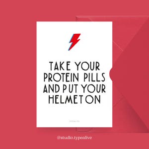 Postkarte / PROTEIN PILLS / Witzige und schöne Grußkarte mit Spruch – Humorvolle Geschenkidee für Freunde, Familie & Kollegen