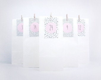 Advent Calendar / Dots (white)