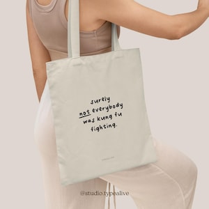 Baumwolltasche / KUNG FU FIGHTING / Öko-Stofftasche zum Einkaufen, Tasche aus Jute, mit lustigem Spruch, perfekt als Geschenk