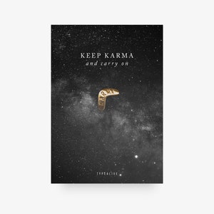 Badge / KARMA / Pin's en laiton avec boomerang avec carte et inscription, comme porte-bonheur, cadeau de Noël ou d'anniversaire