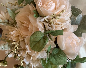 Ivory blush garden bridal bouquet