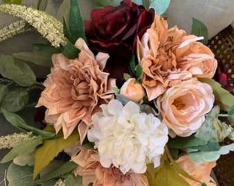 Mauve and burgundy boho bouquet