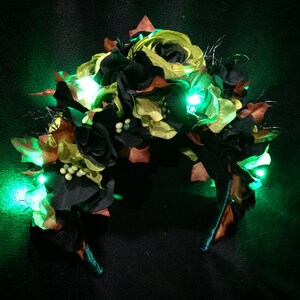 SALE Goth Druidess Crown Type O Negative Inspired LIGHTS UP Green Roses, Black Hydrangea, Dead Leaves Ready to Ship imagem 3