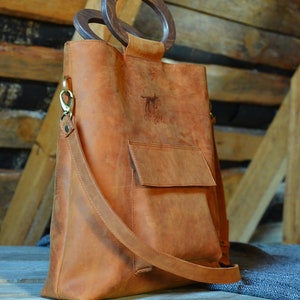 Leather tote bag, wooden handles bag, crossbody bag, leather handbag, bag with long handle, ginger leather bag, wooden purse handles image 1