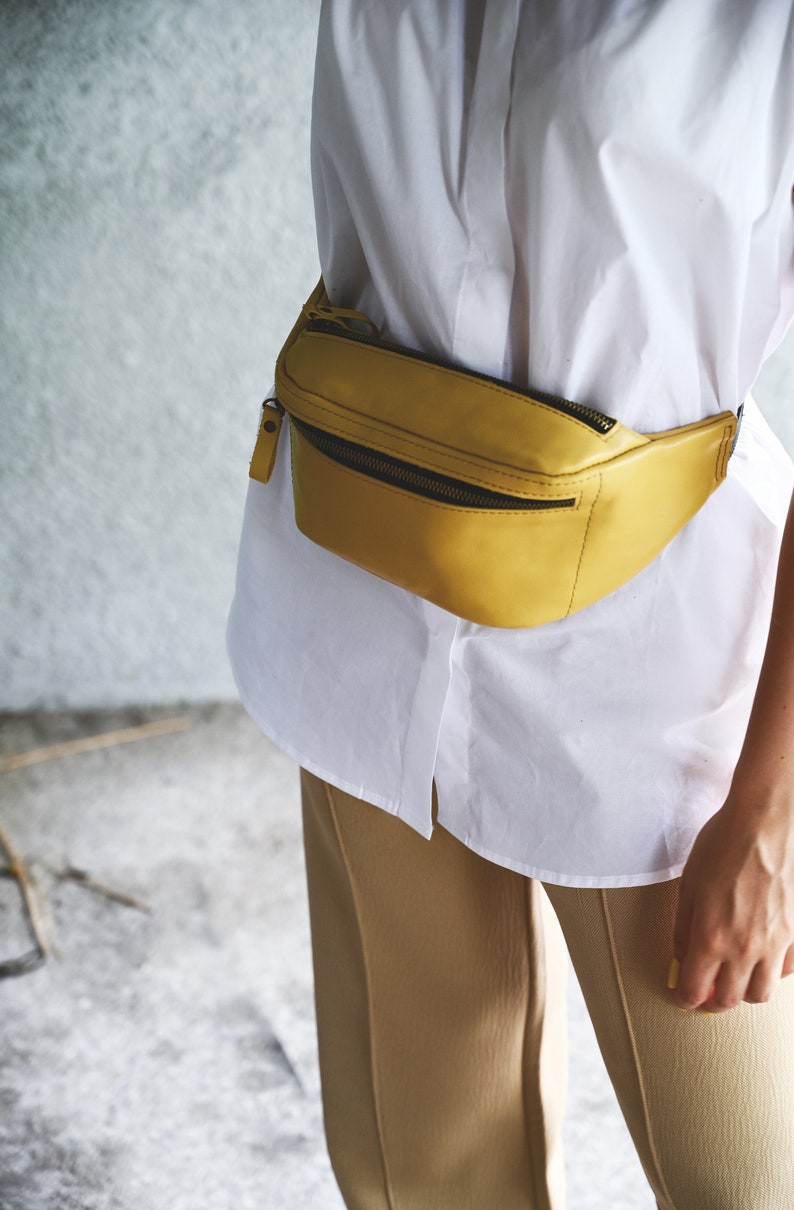 Yellow leather beltbag / Unisex fanny pack / Leather waistbag / Travel hip bag image 1