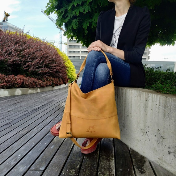 Full Grain Leather Hobo Bag With Regulated Strap Casual Two 