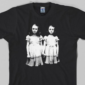 Die glänzenden Grady Zwillinge inspirierten T-Shirt, Overlook Hotel, motel, Jack Torrance, Zimmer 217 Horror 1980 Kubrick Redrum motel Roman Redrum King