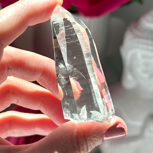 2.5” Radiant Colombian Lemurian Quartz Point w/ Stunning Clarity, Linear Ridges and Mini Rainbow - Pena Blanca