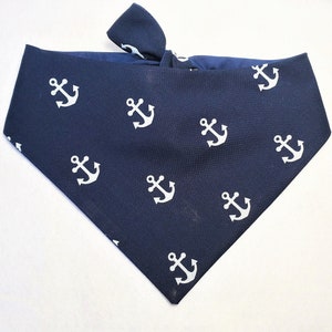 Anchor Bandana, Summer Bandana, Beach Dog Bandana, Anchor Cat Bandana, Personalized Bandana, Boy Dog Accessory Bandana Wrap, Boy Dog