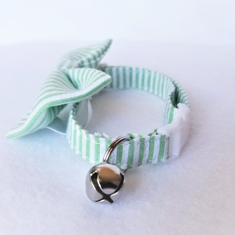 Easter Cat Bow Tie Collar Green Seersucker Cat Bow Tie Collar Preppy Cat Collar with Bell and Bow Tie Spring Cat Collar and Bow
