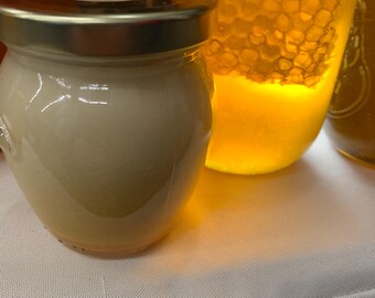 HONEY CREAMED, whipped, raw, local, unpasteurized, pure, lightly strained, healthy, sweet,won’t drip