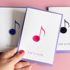 Pacote de 3 cartões de notas feitos à mão A6, apenas um cartão de notas, cartões de botão de notas musicais, cartões Just Because, cartões pensando em você