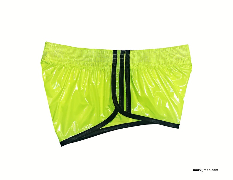 neon brillant court 2.0 Short S Nylon humid wet look running shorts jaunt fluo noir image 2