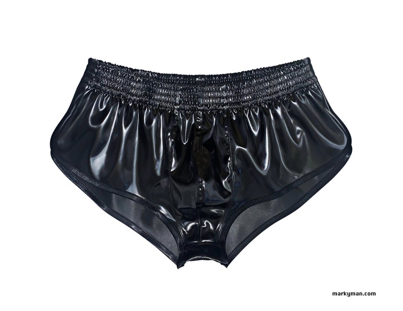 Pantaloncini lucidi corti 2.0 M pantaloncini in raso lucido effetto bagnato con rigonfiamento come slip in raso immagine 2