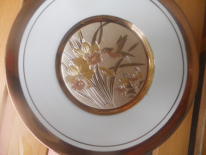 Art of Chokin. Chokin Plate Fine Porcelain 24K Gold Edged. Collectible