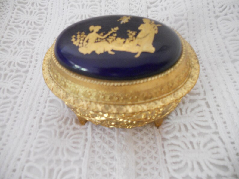 Vintage Taj Metal Music Box made in Japan.Gold Tone Inlaid image 0