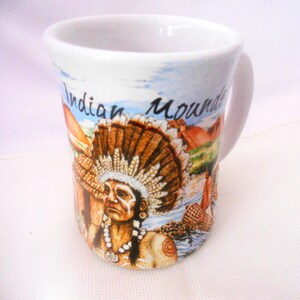 Vintage Etowah Indian Mounds Raised Relief FINISH Coffee or Tea Mug. Collectible Drinkware. Native American Style. zdjęcie 1