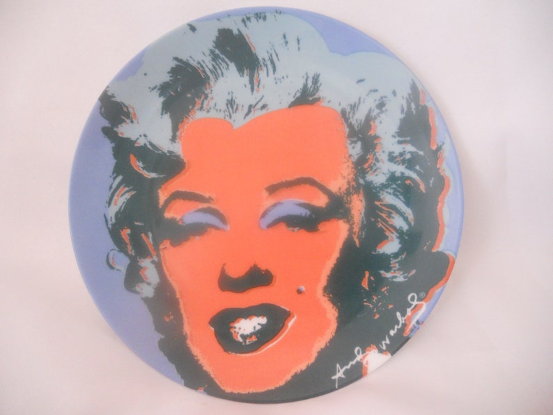 Marilyn Monroe Portrait by Andy Warhol 8.25'' Plate by image 0