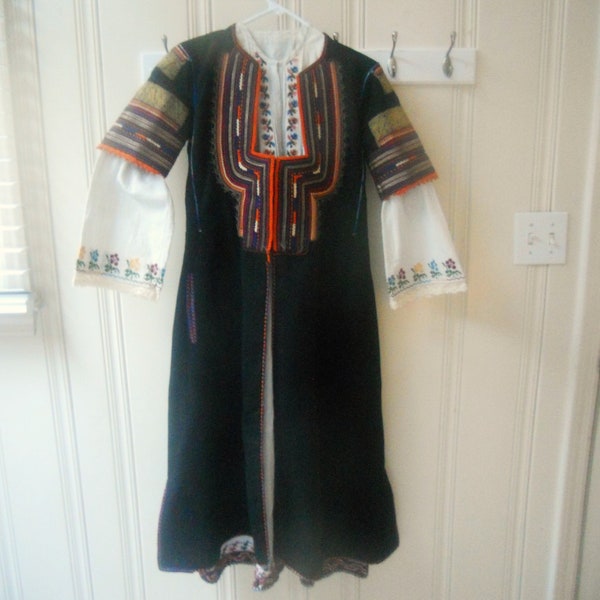 Authentic Old Bulgarian Folk Costume. Vintage Bulgarian Folk Women's costume from the Kiustendil Region Second Half of 20th century. RARE.