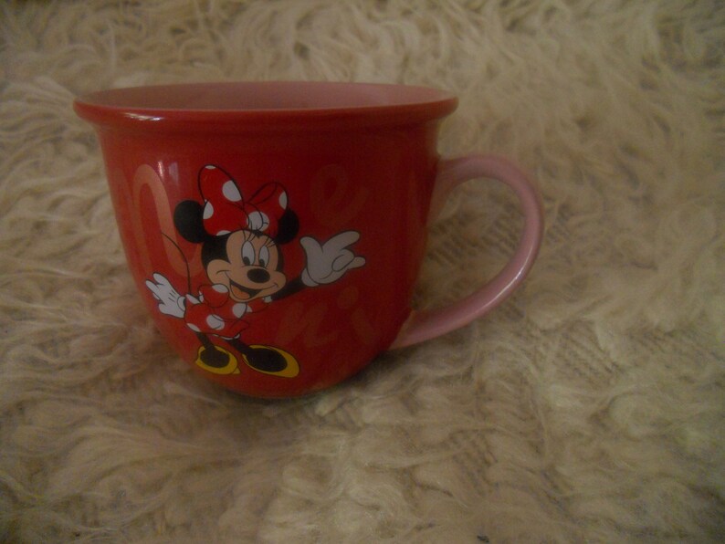 Disney Minnie Mouse Authentic Large Coffee Mug. Genuine image 0