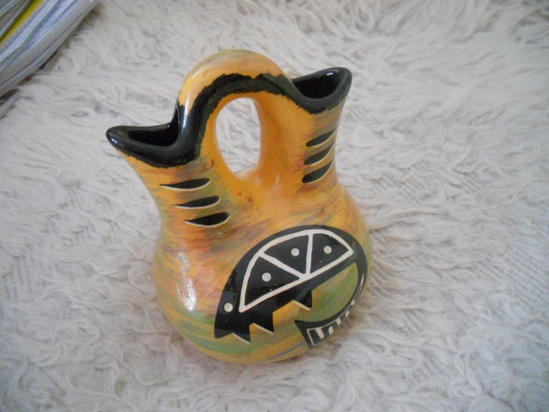 Signed Tribal Southwestern Pottery Maw Paw Native American Wedding Vase Arizona Collectible Pot Wedding gift.