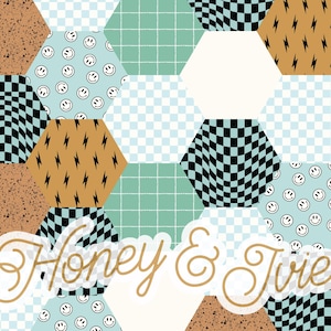 Puede incluir: Un colorido patrón de patchwork con varias formas geométricas. El diseño incluye hexágonos con caras sonrientes, rayos, patrones de cuadros y texturas moteadas. El texto "Honey & Ivie" está superpuesto en el diseño.
