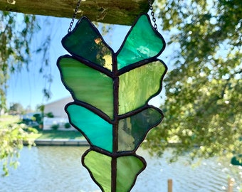 Alocasia Leaf / 7” Stained Glass Sun Catcher