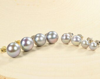 Gray Freshwater Pearl Earrings: Sterling Silver Studs