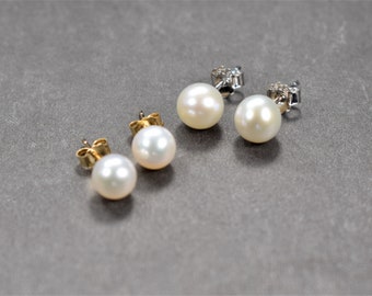 ピアス LESS IS MORE Single sale 14K gold freshwater pearl earrings 14K Gold Pearl Stud Earrings, Freshwater Pearl Earrings