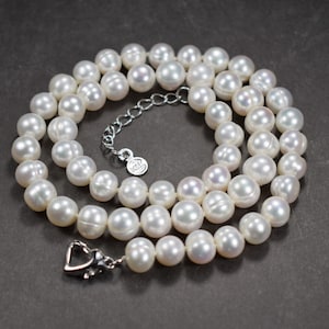 pearl necklace, Christmas gift, Freshwater pearl necklace, white pearl necklace, wedding gift, flower girl gift, bridesmaid jewelry