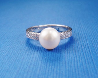 Freshwater Pearl Ring: Sterling Silver Adjustable CZ Ring