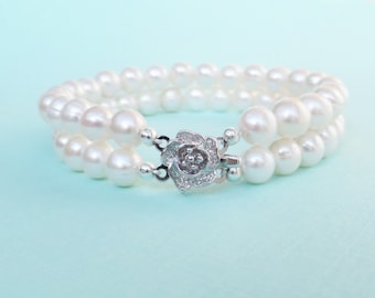 bridal bracelet,freshwater pearl bracelet,bridesmaids gift,bridal jewelry,wedding jewelry,bridesmaids bracelet,pearl jewelry