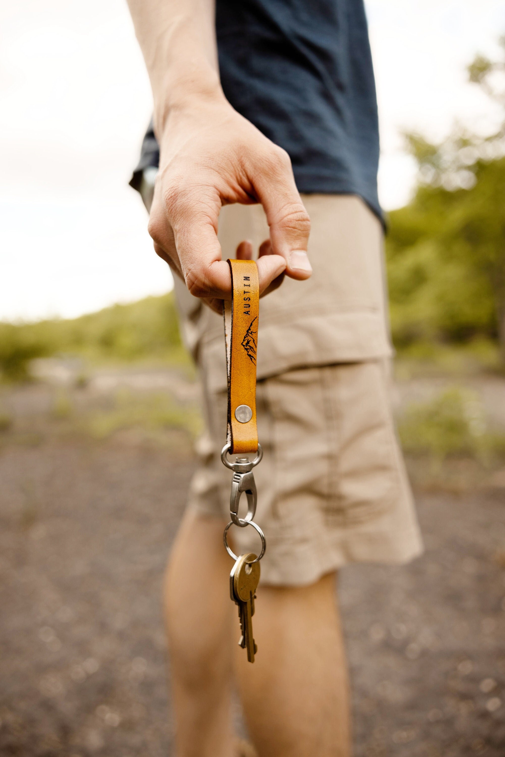 Hiking Leather Keychain / Engraved Personalized Keychain / Leather